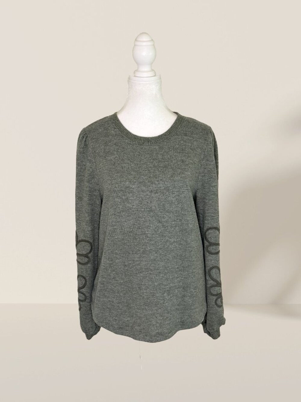 Democracy Sage Green Soutache Sleeve Knit Sweater Size M | Cozy Crewneck